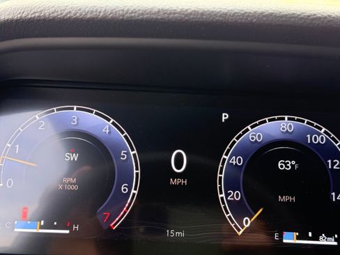 New 2025 Jeep Grand Cherokee Laredo image 16