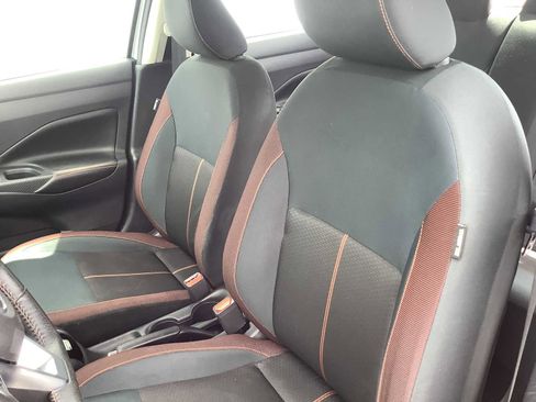 Used 2020 Nissan Versa SR FWD image 11