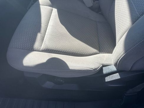 Used 2018 Ford F150 XLT image 5