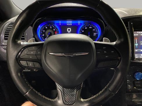 Used 2019 Chrysler 300 S AWD/4WD image 10