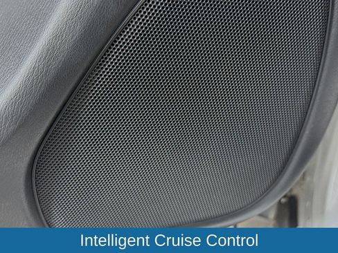 Used 2017 INFINITI QX60 FWD w/ Deluxe Technology Package image 24