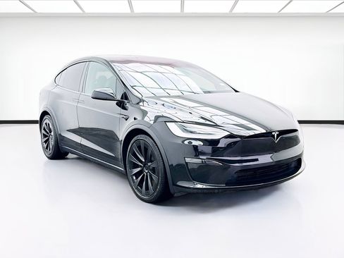 Used 2023 Tesla Model X Standard Range image 3