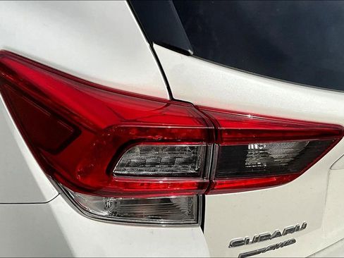 Used 2023 Subaru Crosstrek 2.0i AWD/4WD image 19