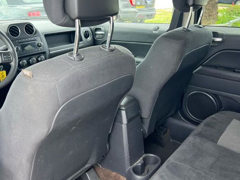 Used 2015 Jeep Patriot Sport w/ Power Value Group FWD image 6