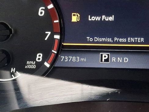 Used 2022 Nissan Frontier PRO-4X image 23