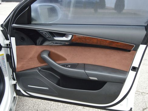 Used 2011 Audi A8 L 4.2 image 15