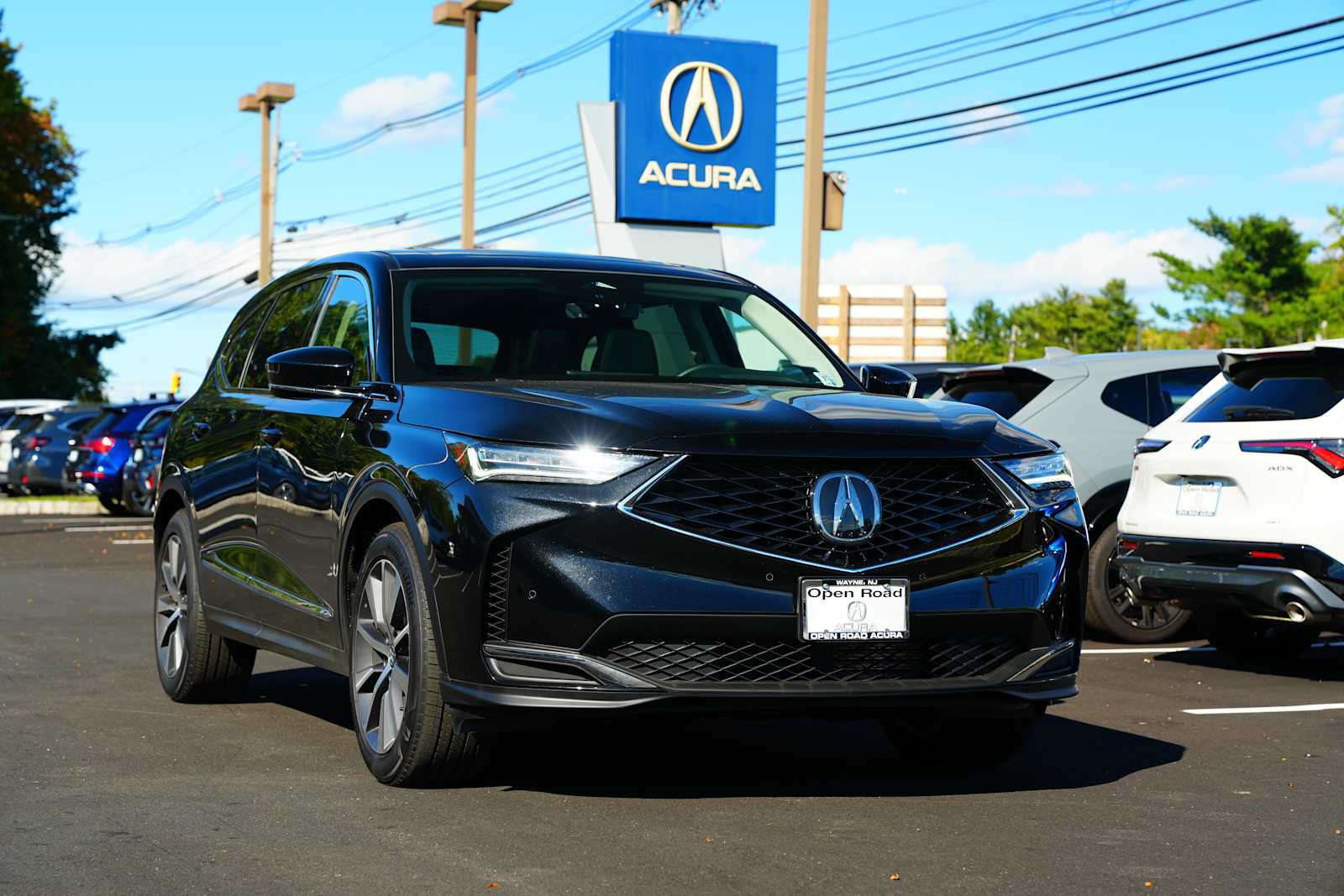 Used 2026 Acura MDX w/ Technology Package AWD/4WD image 1