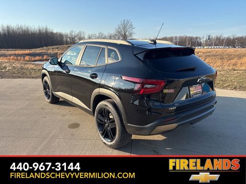 New 2026 Chevrolet Trax ACTIV w/ Sunroof Package image 7