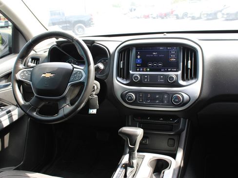 Used 2019 Chevrolet Colorado LT w/ LT Convenience Package AWD/4WD image 24