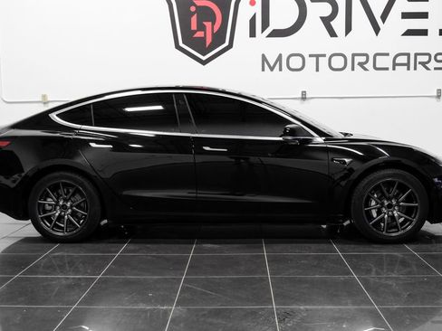 Used 2019 Tesla Model 3 Long Range RWD image 11