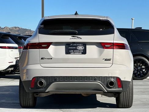 Used 2020 Jaguar E-PACE SE image 11