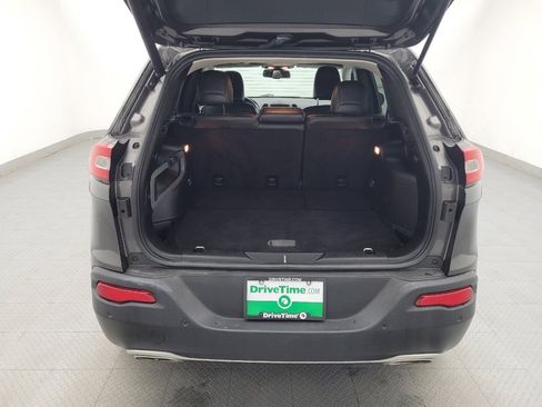 Used 2018 Jeep Cherokee Limited AWD/4WD image 29