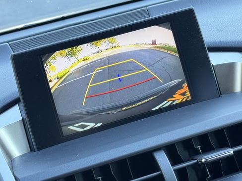 Used 2017 Lexus NX 200t FWD image 28