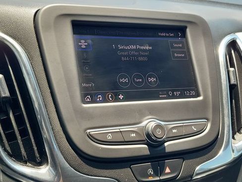 Used 2022 Chevrolet Equinox LT FWD image 24