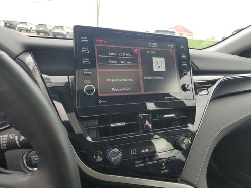 Used 2023 Toyota Camry SE w/ Cold Weather Package image 25