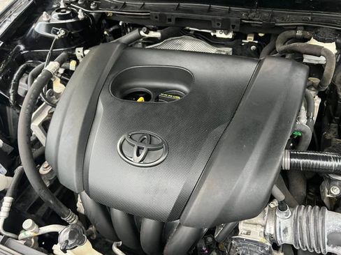 Used 2017 Toyota Yaris iA FWD image 31