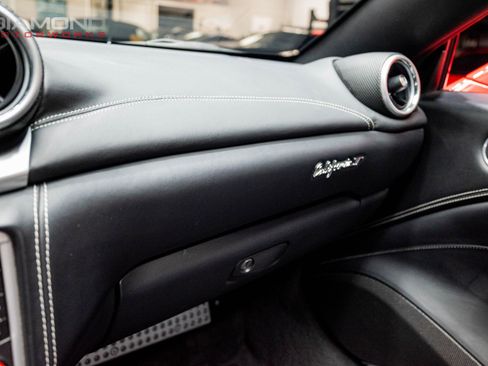 Used 2015 Ferrari California T image 99