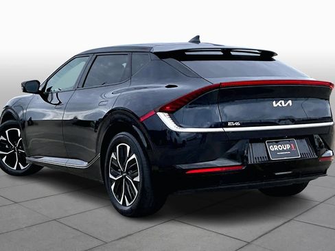 Used 2022 Kia EV6 Wind image 11