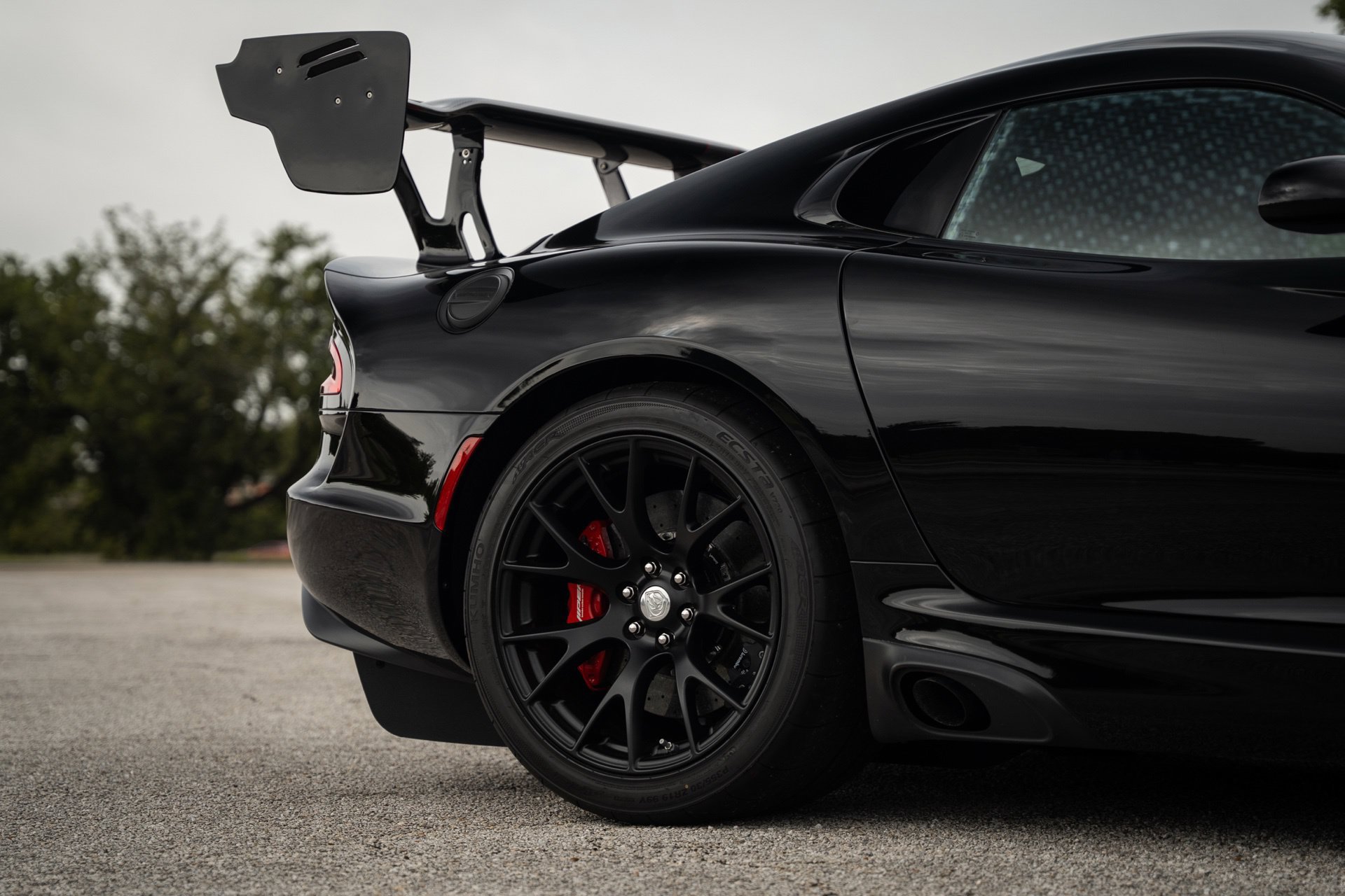 Used 2017 Dodge Viper GTC w/ ACR Package RWD image 22