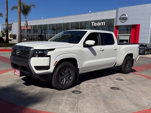 New 2026 Nissan Frontier SV w/ SV Convenience Package image 4