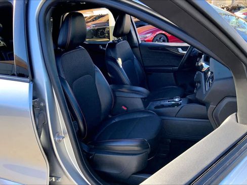 Used 2024 Ford Escape ST-Line image 8