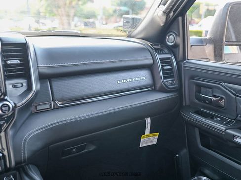 Used 2024 RAM 5500 4x4 Crew Cab image 48