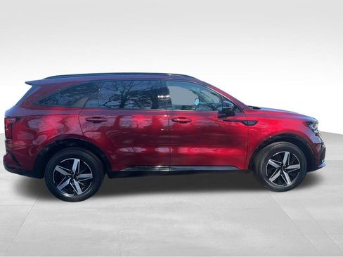 Certified 2023 Kia Sorento S w/ Panoramic Sunroof Package FWD image 7