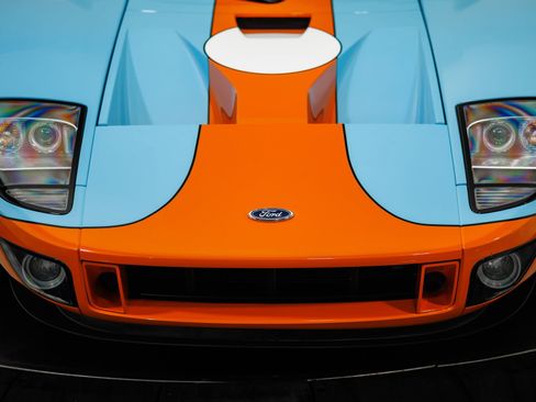 Used 2006 Ford GT image 41