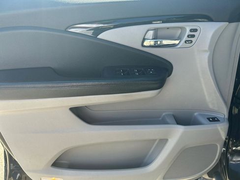 Used 2016 Honda Pilot Elite image 8