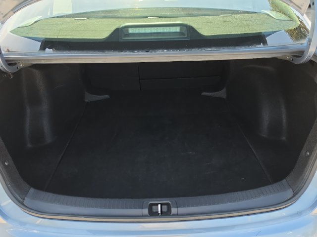 Used 2024 Toyota Corolla LE FWD image 10