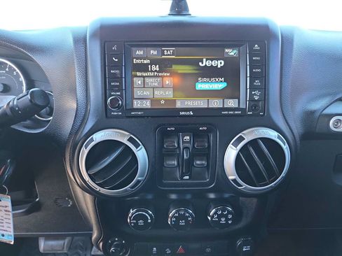 Used 2013 Jeep Wrangler Unlimited Sahara w/ Connectivity Group AWD/4WD image 24