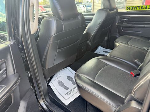 Used 2016 RAM 1500 Sport image 9