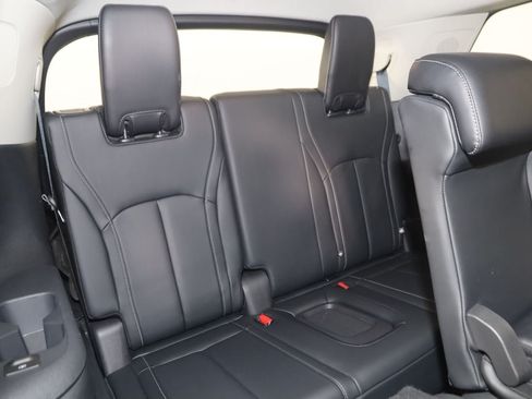 Used 2023 INFINITI QX60 Luxe w/ Cargo Package AWD/4WD image 16