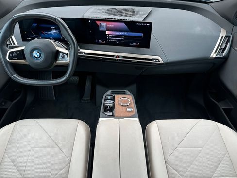 Used 2023 BMW iX xDrive50 w/ Premium Package AWD/4WD image 12