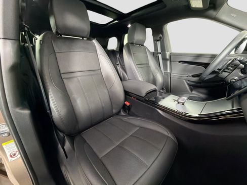 Certified 2025 Land Rover Range Rover Evoque S image 31