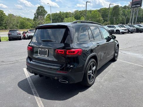 Used 2021 Mercedes-Benz GLB 250 image 3