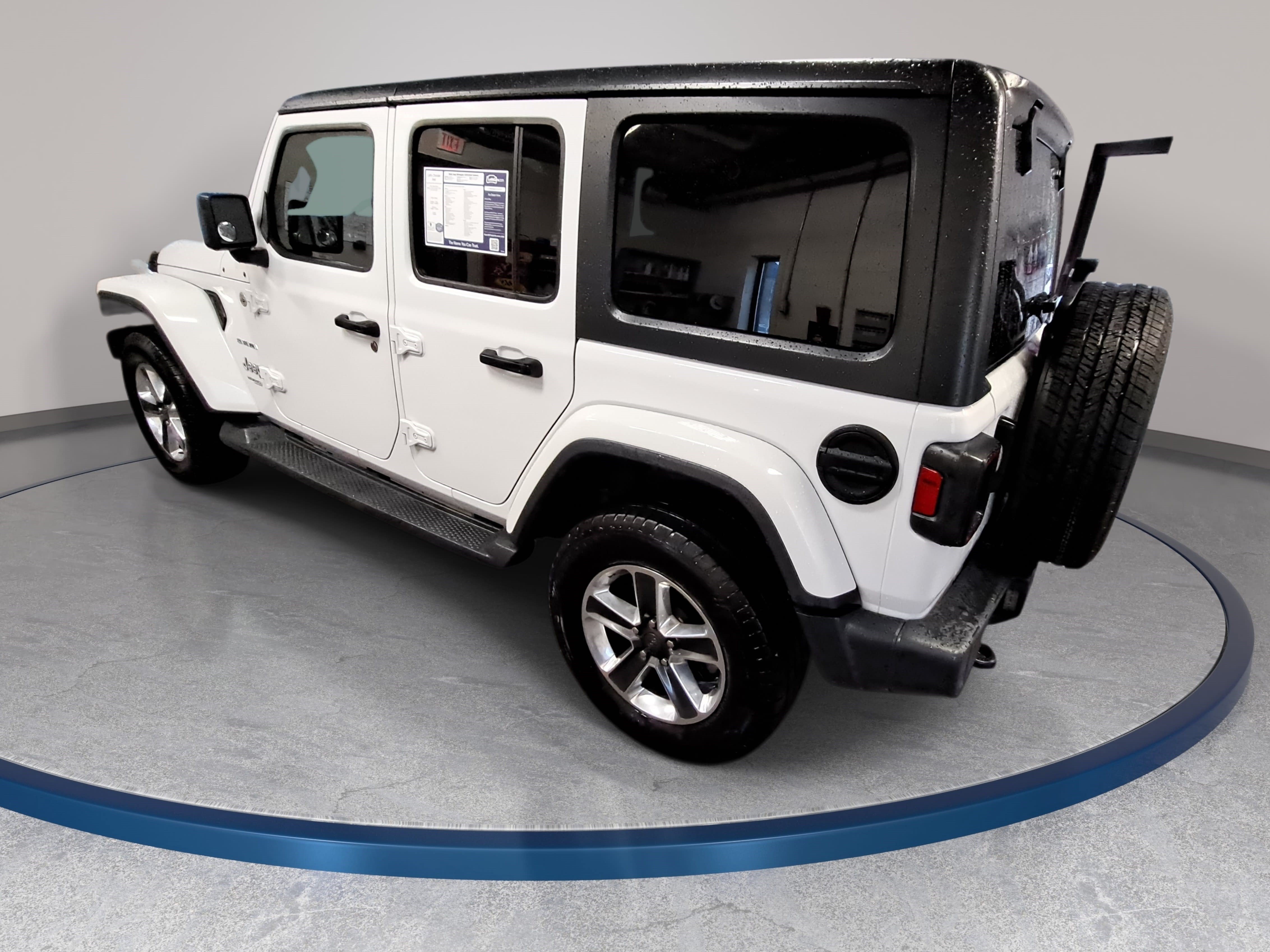 Used 2020 Jeep Wrangler Unlimited Sahara AWD/4WD image 7