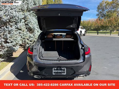 Used 2025 BMW X4 xDrive30i image 38
