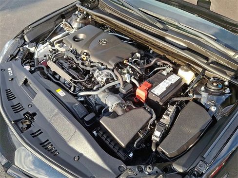 Used 2023 Toyota Camry SE image 27