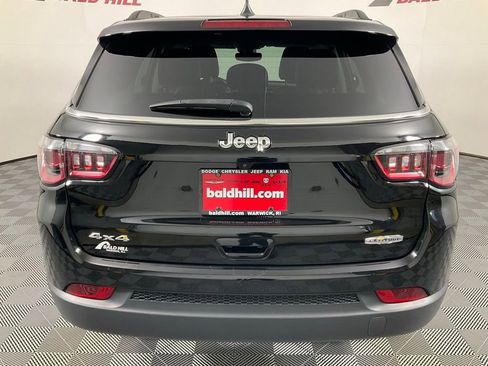 Certified 2022 Jeep Compass Latitude w/ Convenience Group image 5