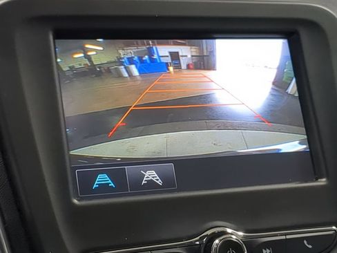 Used 2018 Chevrolet Equinox LT FWD image 33