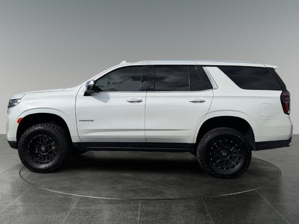 Used 2023 Chevrolet Tahoe Premier w/ Premium Package AWD/4WD image 6