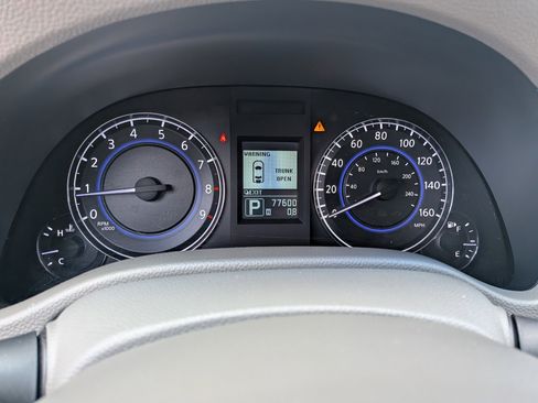 Used 2010 INFINITI G37 x w/ Premium Pkg AWD/4WD image 25