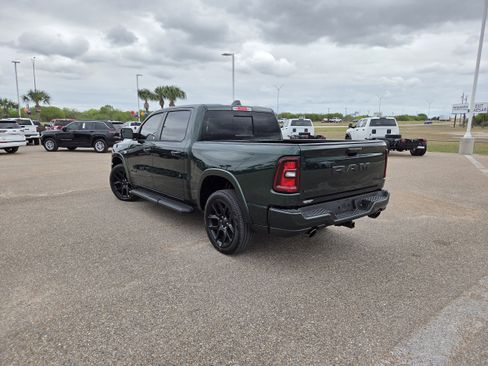 New 2026 RAM 1500 Laramie AWD/4WD image 5