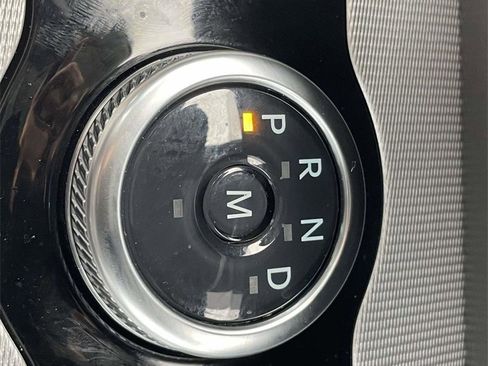 Used 2025 Ford Expedition Active image 17