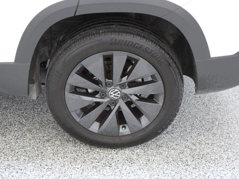 Used 2022 Volkswagen Taos S FWD image 10