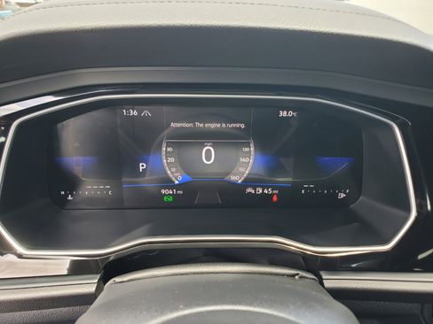 Used 2024 Volkswagen Jetta Sport image 31