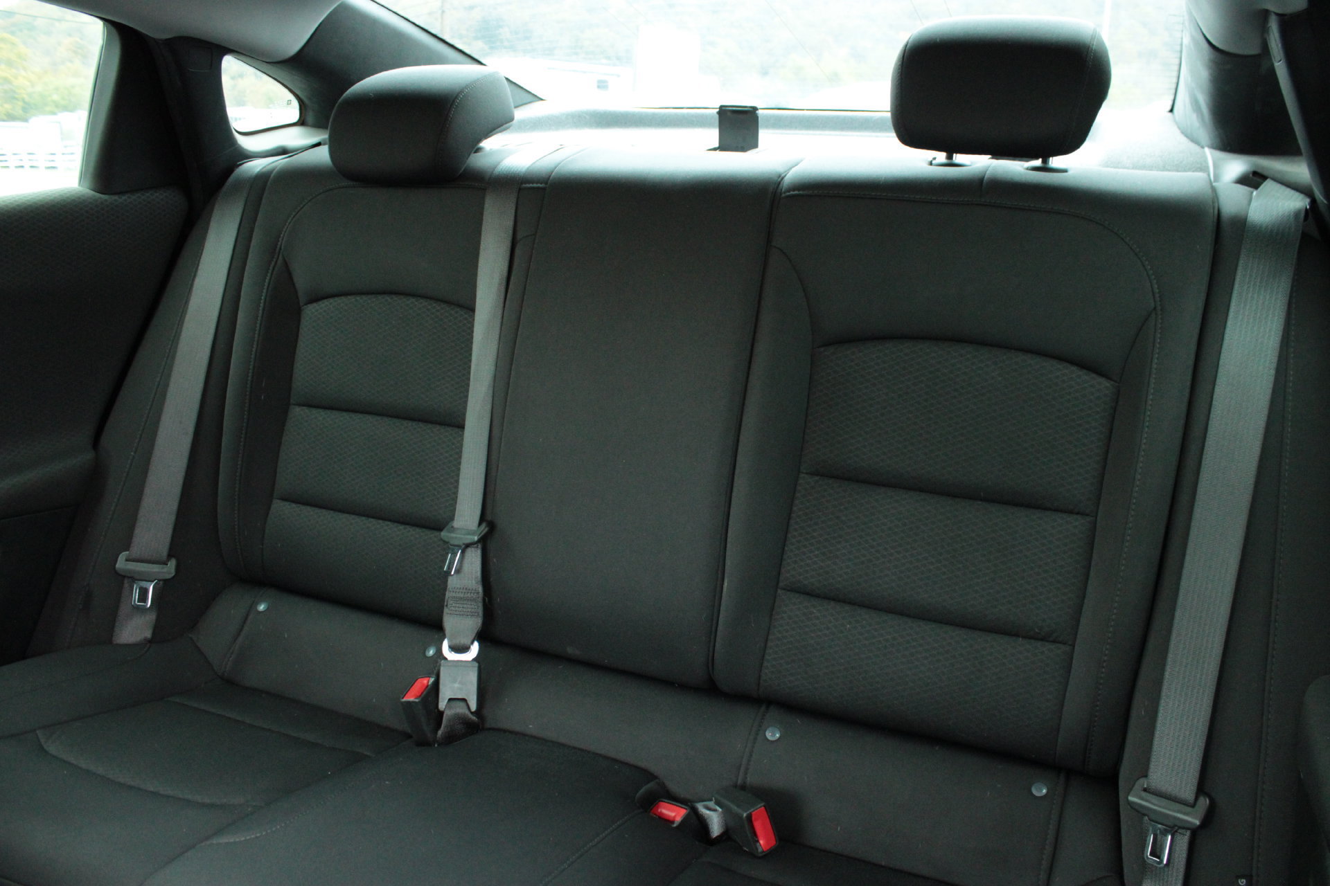 Used 2021 Chevrolet Malibu LS FWD image 17