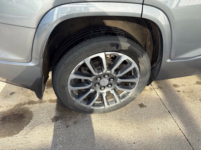 Certified 2021 GMC Acadia Denali w/ Denali Ultimate Package AWD/4WD image 7
