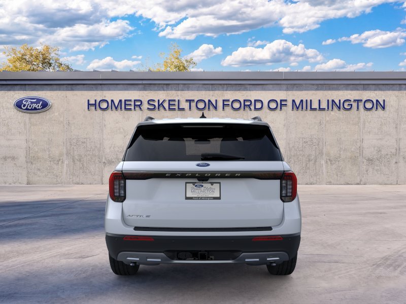 New 2026 Ford Explorer Active w/ Active Comfort Package RWD image 5